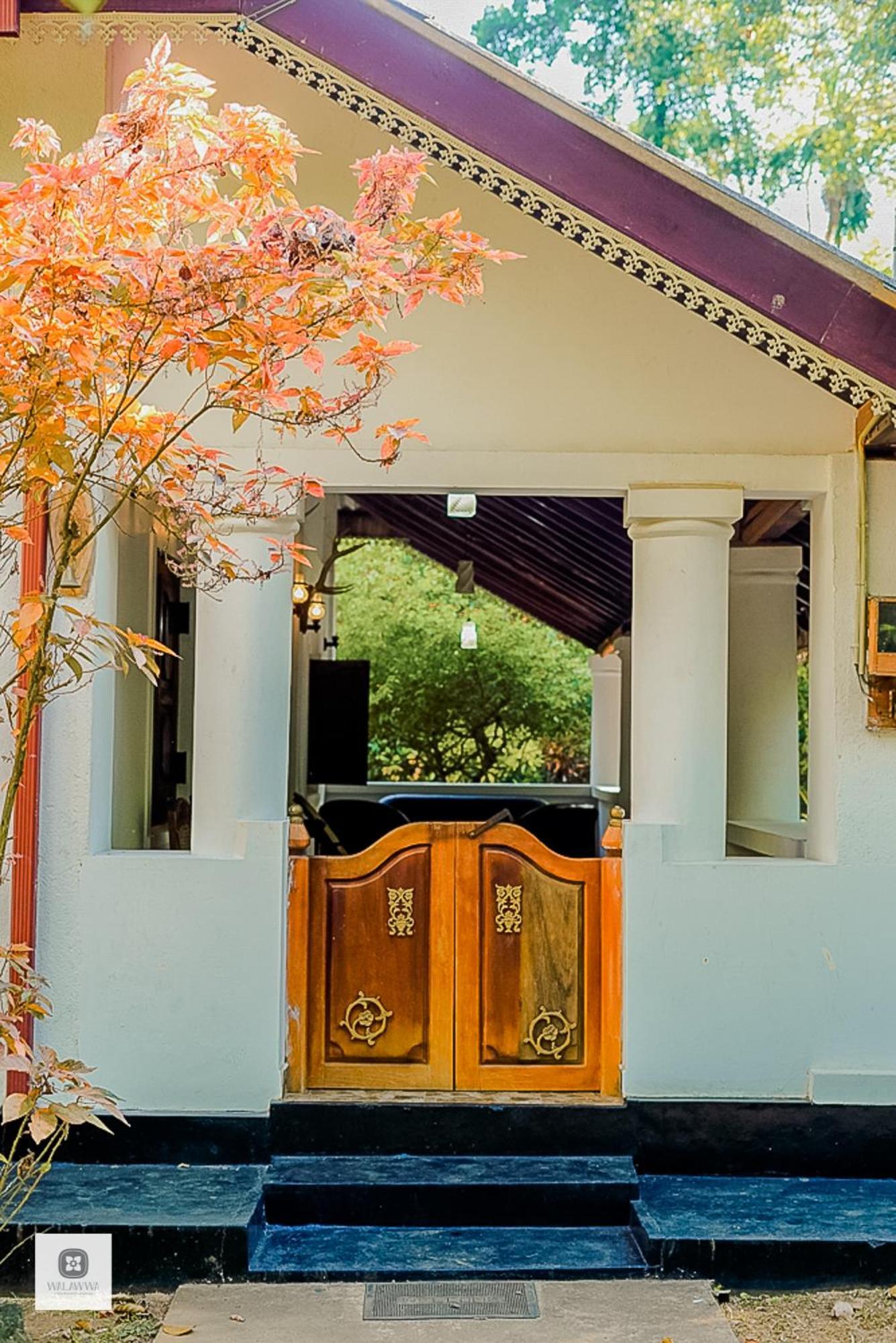 Walawwa Matale Hotel ภายนอก รูปภาพ
