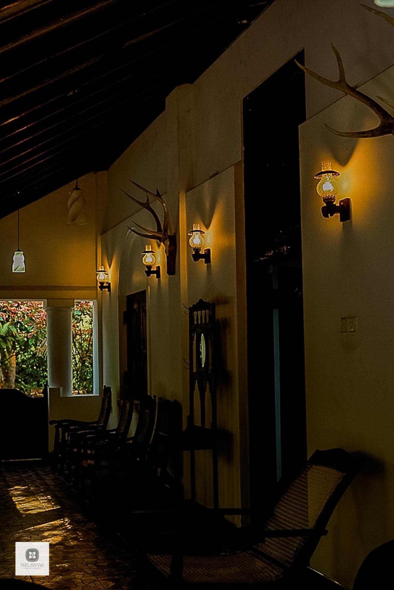 Walawwa Matale Hotel ภายนอก รูปภาพ